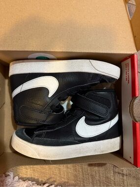 Nike Kids Black and White High-Top Sneakers with Velcro Strap